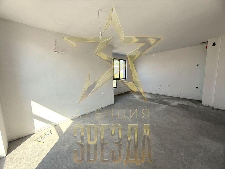 Продава се Тристаен апартамент в с. Белащица, Област Пловдив - 101 кв.м за 1200 €/кв.м - Снимка #1