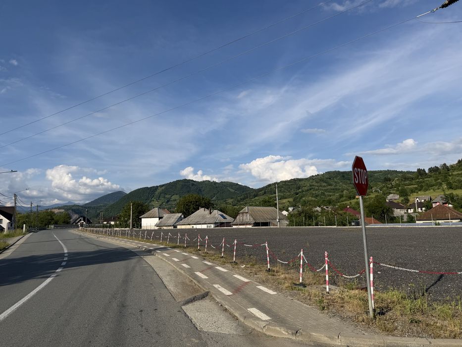 Teren intravilan-5700mp/ 57 arii