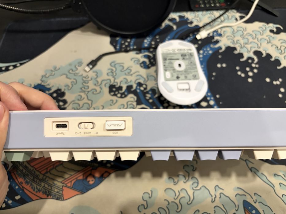 Продам Aula F75 + hyperx haste 2