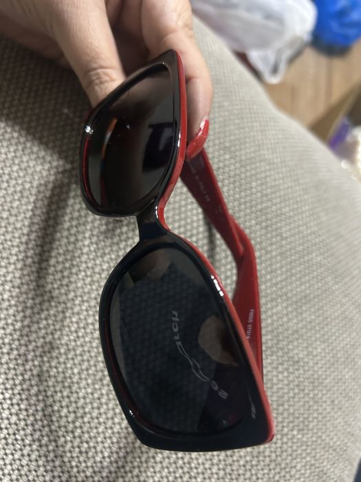 Продам очки. Солнцезащитные за все три