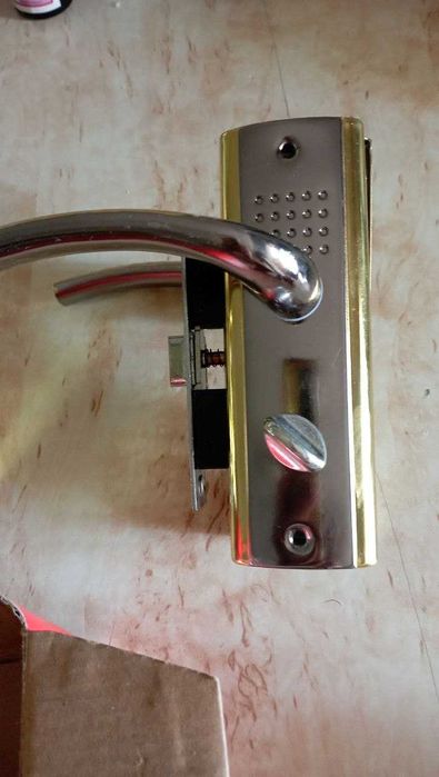 Дверные замки, замок для двери