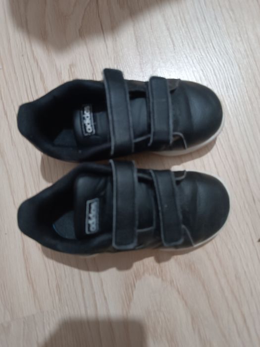 Детски Адидас черни