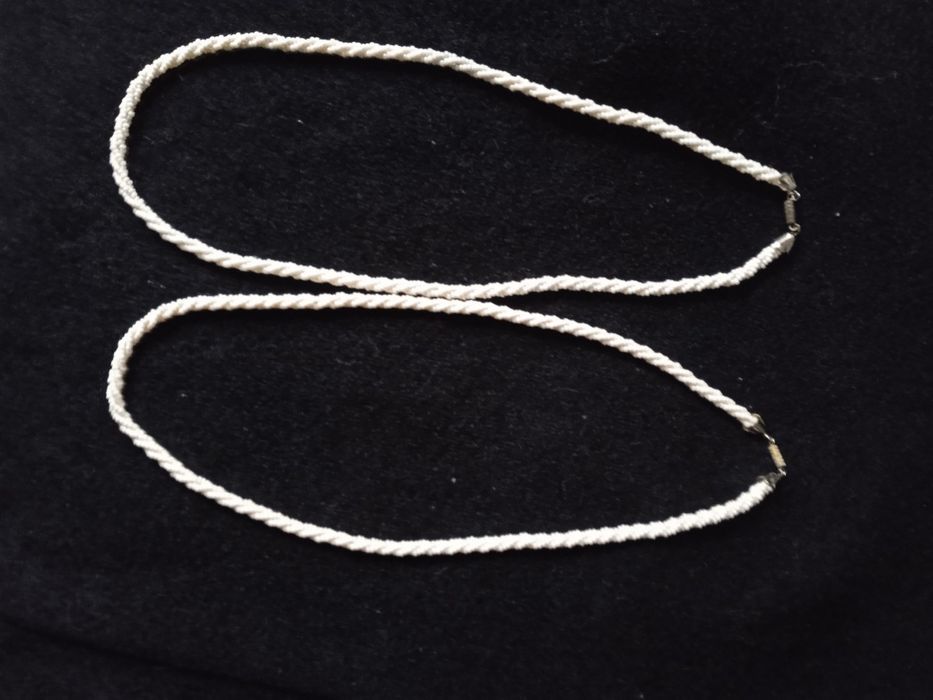 Бусы из бисера 2 штуки