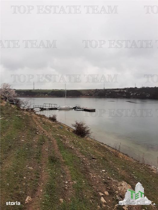 Teren premium 500 mp cu deschidere 25 m – Prima linie la Lacul Limanu,