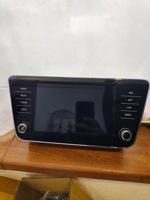 Vand Display original Skoda Superb 3 – MIB / Columbus / Amundsen – ide