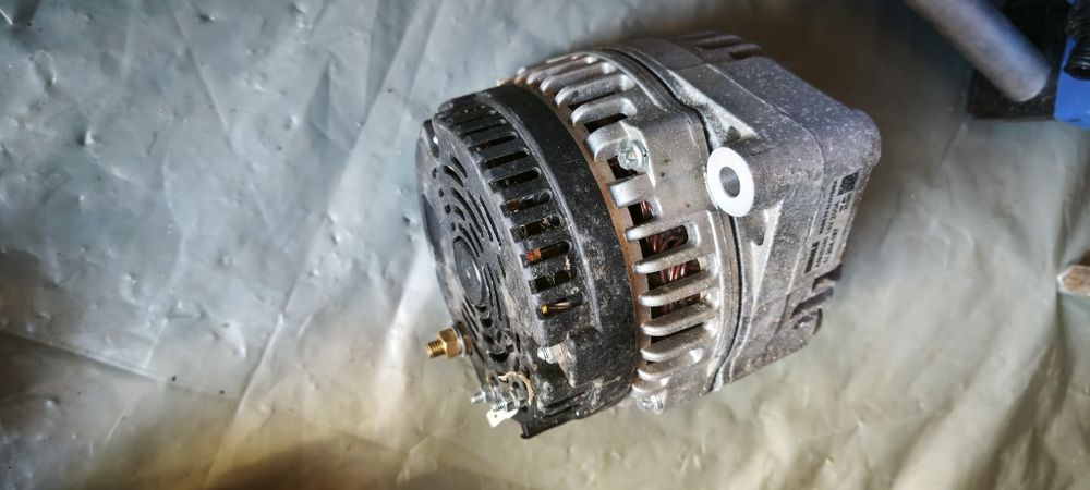 Alternator Mahle 
Alternator Mahle
AAN5346 14V 200A

11.204.187

21-32