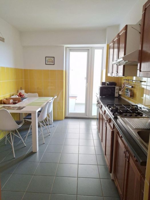 Proprietar vand apartament cu 4 camere