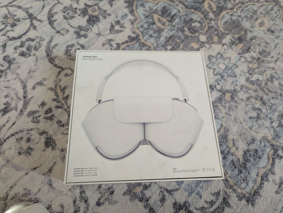 Airpods max продам