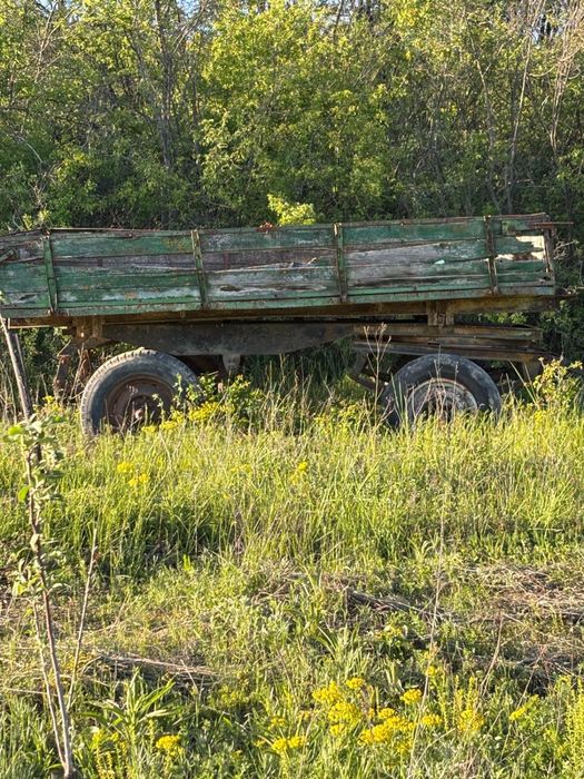 Продавам 2 самосвала