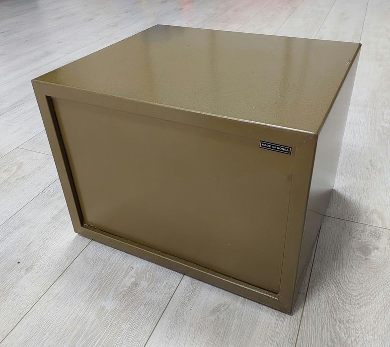 Сейф Diplomat CS001