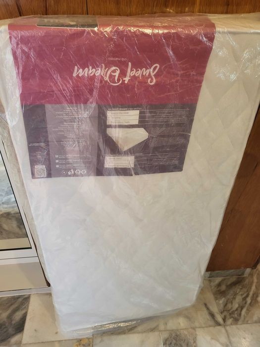 Чисто нов матрак Lorelli за бебешко кошче