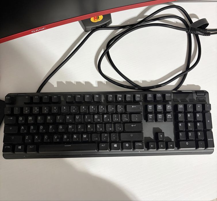 steelseries APEX PRO