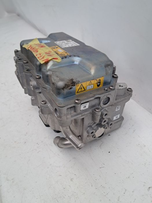 Модул инвертур  контрол управление батерия  Mercedes W177