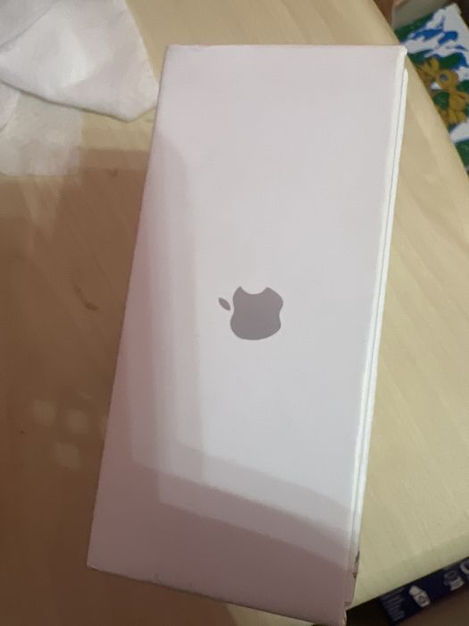 Vand casti apple