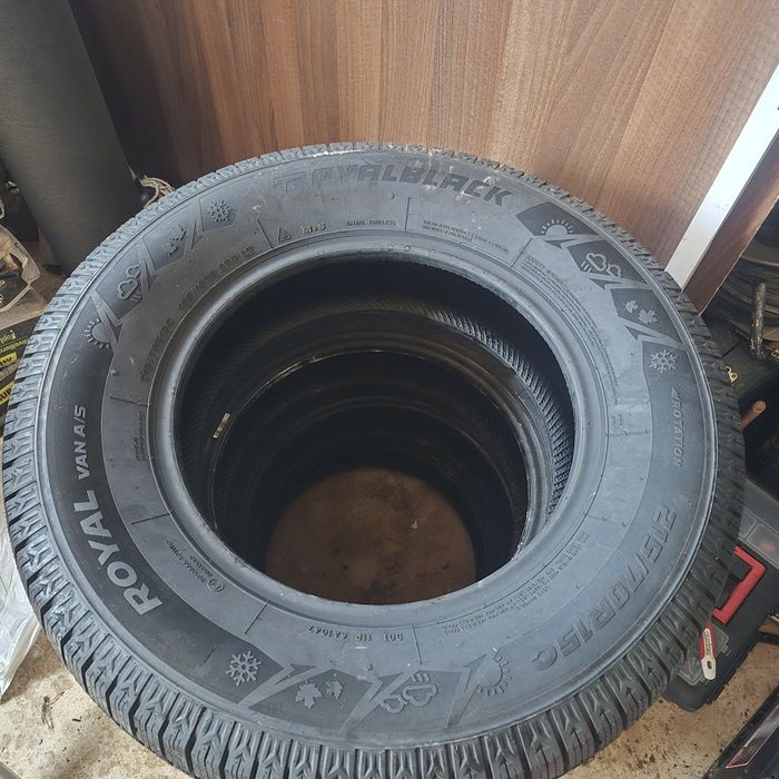 Vand anvelope 215 70 R15C