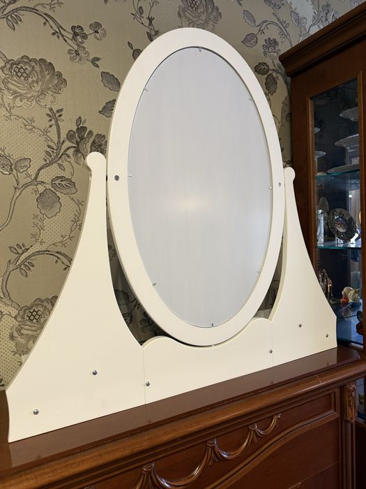 Продается зеркало