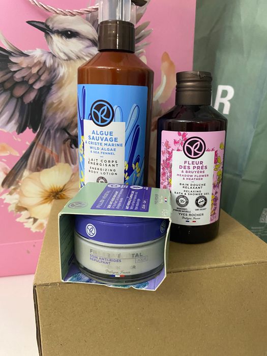 Косметика для лица и тела