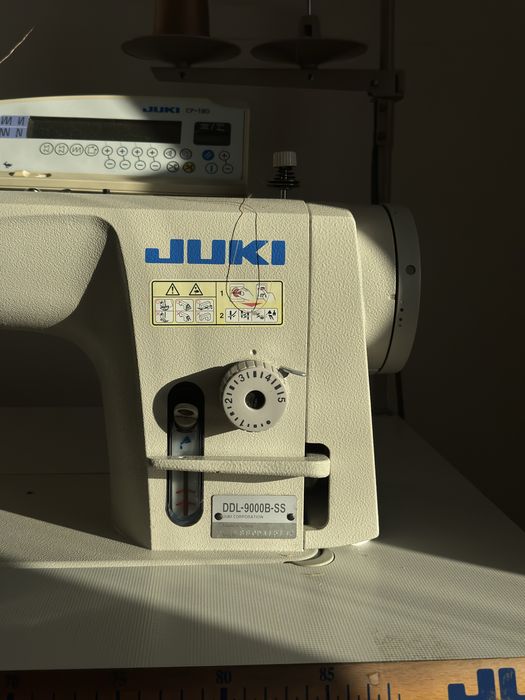 Vand masina de cusut liniara