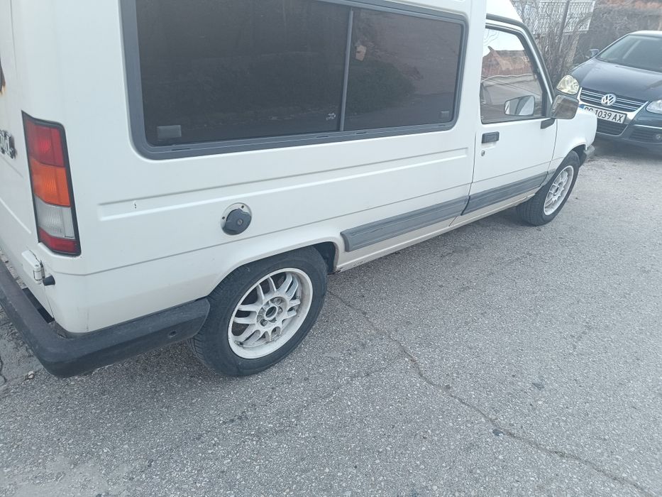 Renault Rapid 1989