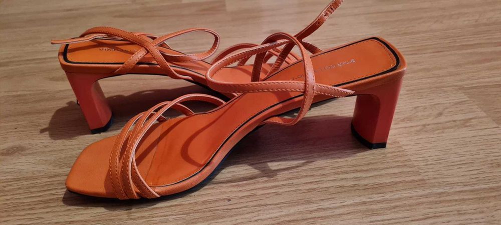 Sandale Deichmann Noi