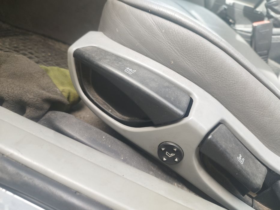 Продавам BMW E46 330D 184 На части