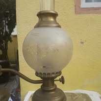 Candelabru cu trei brate
