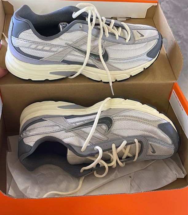 Уроссовки Nike, оригинал.
