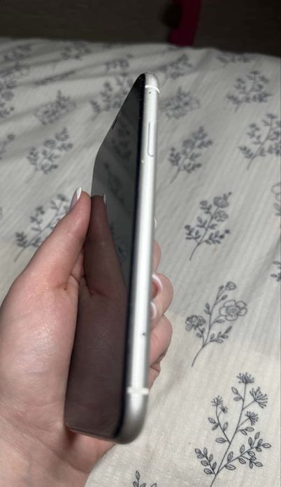 Iphone 11 в хорошем состоянии