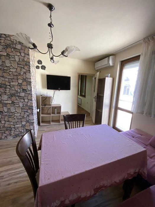 Дава се под наем Тристаен апартамент в Бургас, Център - 92 кв.м за 350 € - Снимка #11