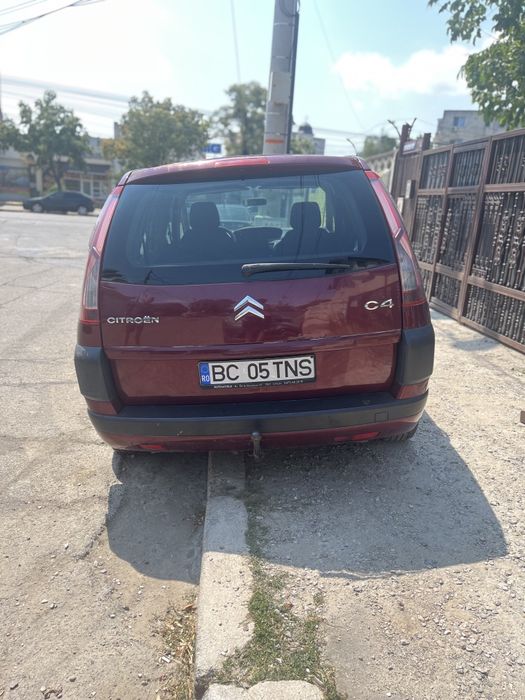 Vând  sau schimb