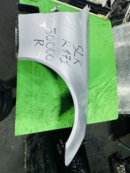 R171 SLK200  правая и левая крыло авторазбор мерседес бу оригинал