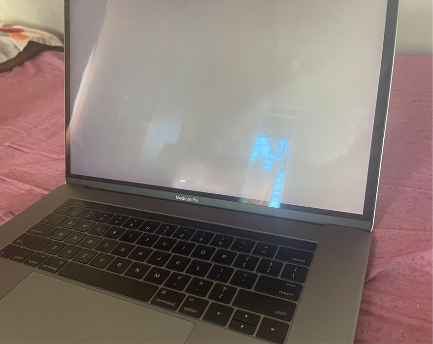 Se vinde macbook