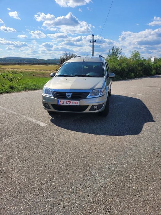 Dacia Logan Mcv benzina +gpl,7 locuri