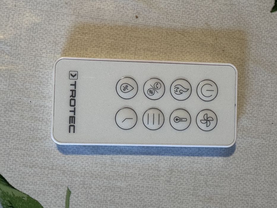 Климатична система с отопление охлаждане овлажняване Trotec PAE19H 4в1