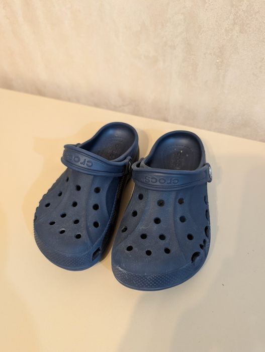 Slapi Crocs stare foarte buna