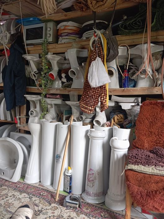 унитазы, раковины Б/У