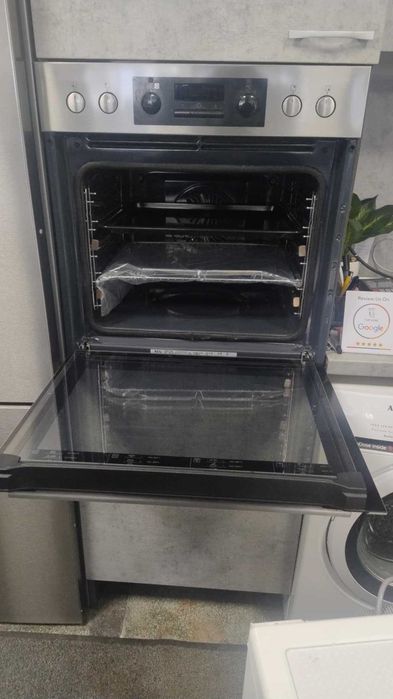 A+ Фурна за вграждане Aeg-Аег 72 литра Inox Пиролитично самопочистване