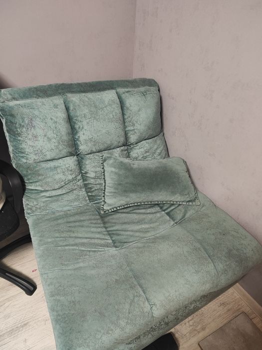 Срочно продам диван 3 ка