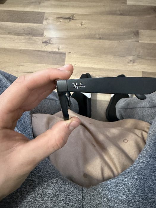 Ochelari rayban meta