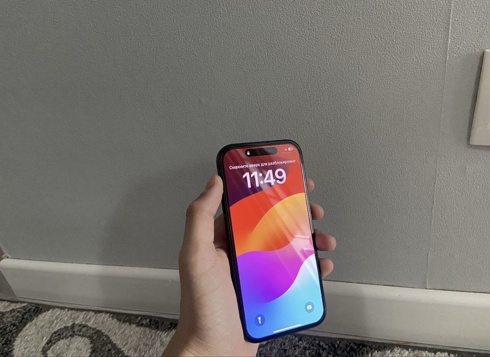 Iphone 15 на 128gb  Айфон 15