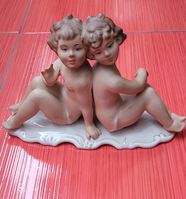 Statueta portelan Gemenele marca Arpo