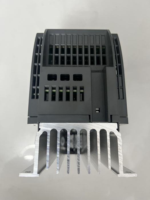 Частотный преобразователь Siemens SINAMICS