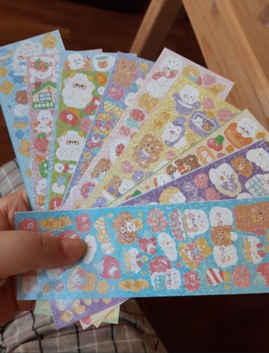 продам пенал, коврик для мышки, подставки