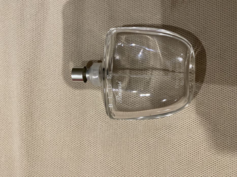 Продам флаконы от духов  50 мл