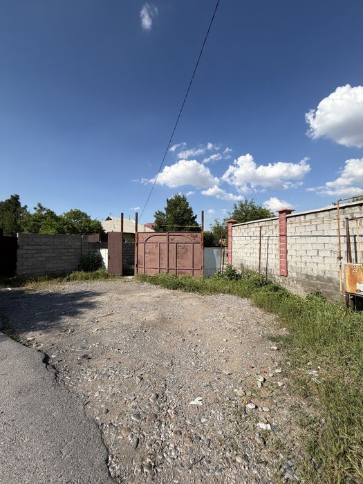 Продается участок 10 соток вместе с домом