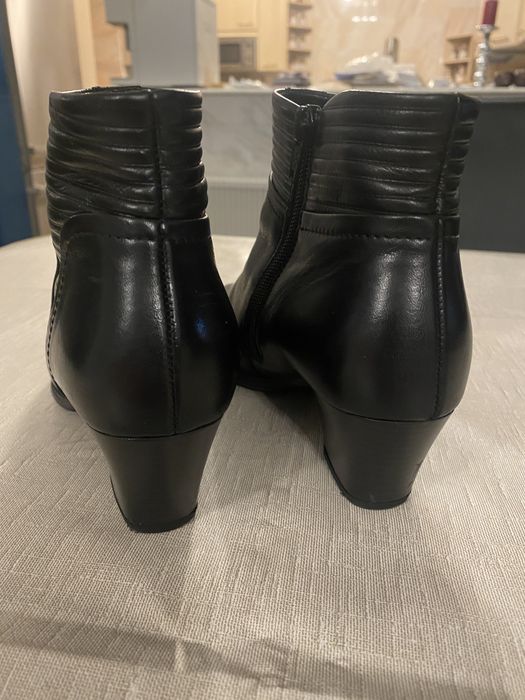 Ghete piele dama. Ghete piele Gabor dama