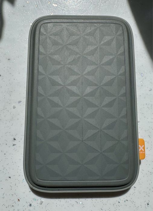 Магнитна безжична батерия 5000 mAh за Iphone 15,14,13 и 12