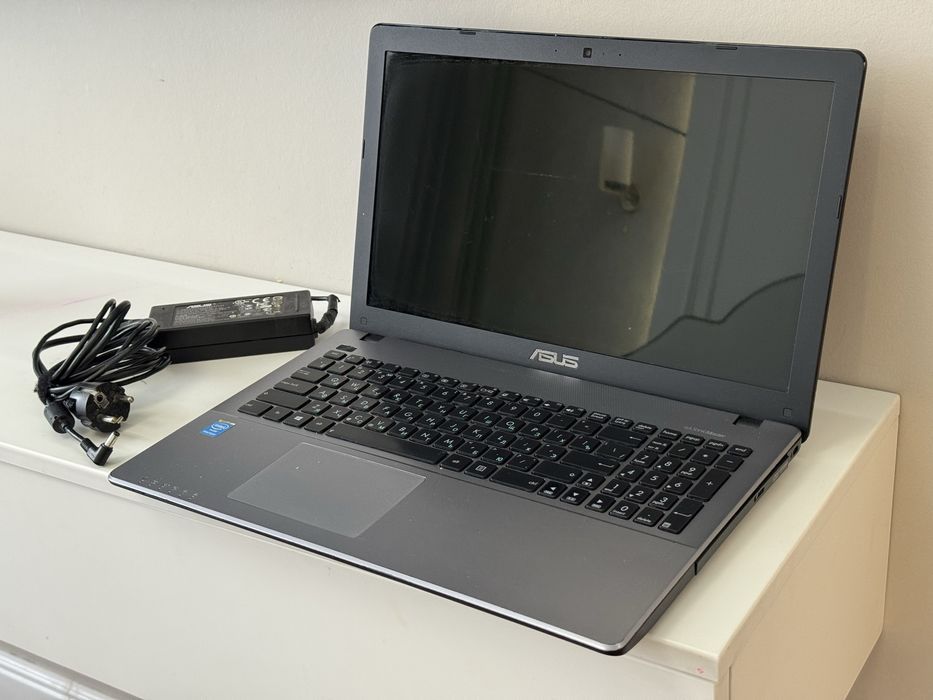 Ноутбук ASUS X550CA