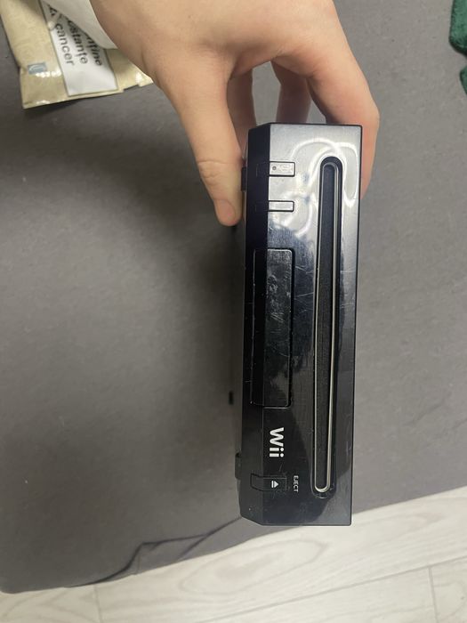 Consolă Wii Black Edition + Placă Fitness + Pachet 13 Jocuri