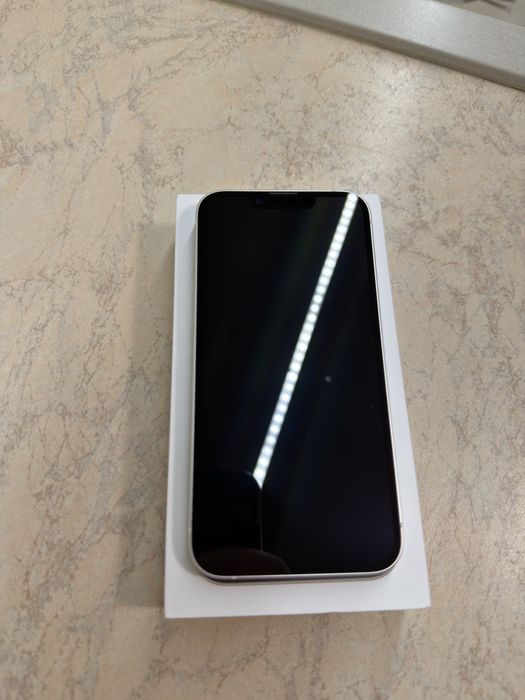 iPhone 14 128GB  перфектен